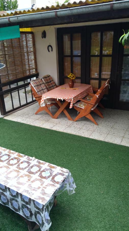 Byt - Apartman Apartment Vetrni Екстериор снимка
