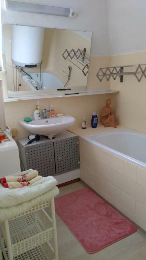 Byt - Apartman Apartment Vetrni Екстериор снимка